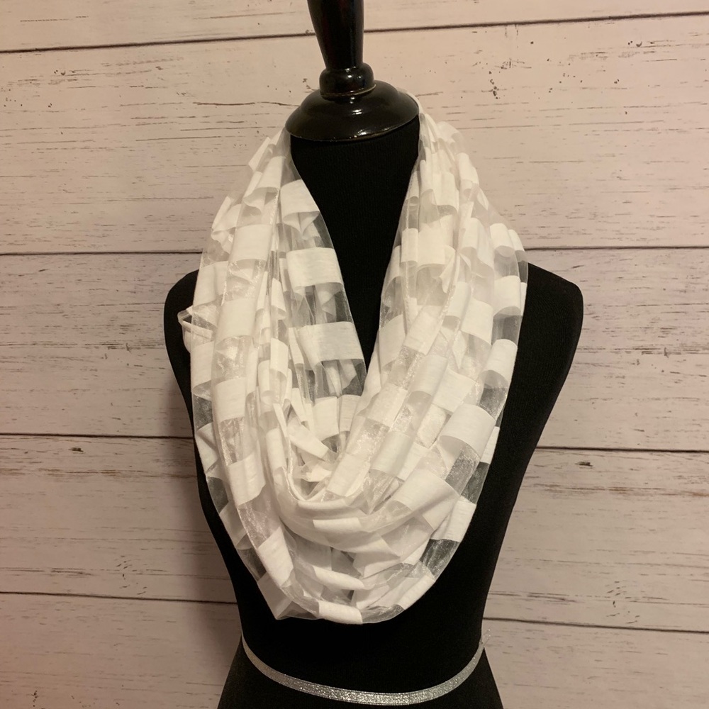 White striped infinity scarf